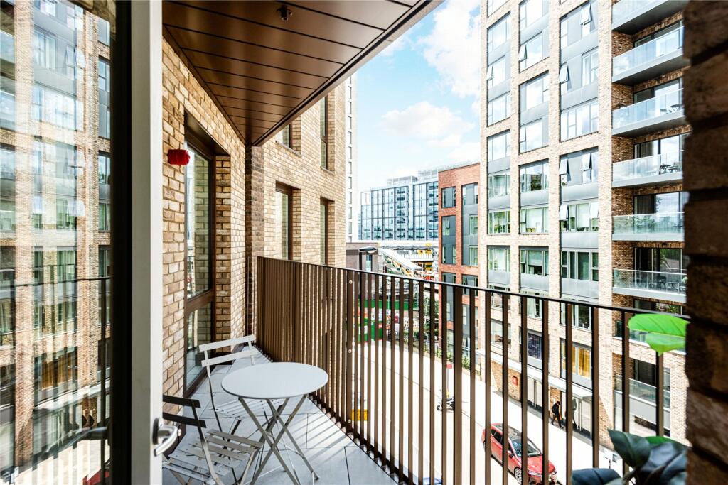 Additional image 6 of Crescent Gardens, 38 Cherry Orchard Road, Croydon, CR0