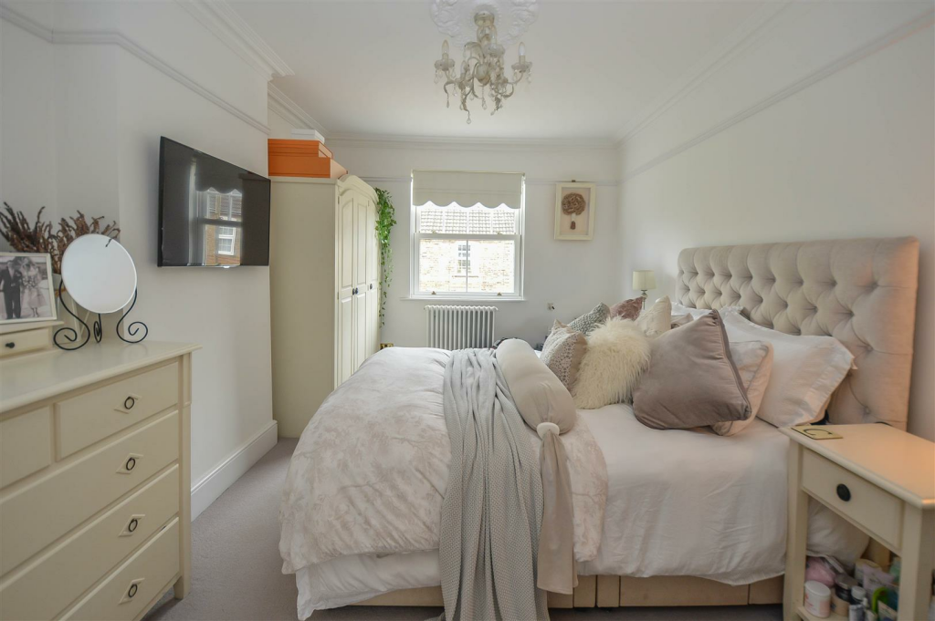 Additional image 9 of Nita Road, Warley, Brentwood