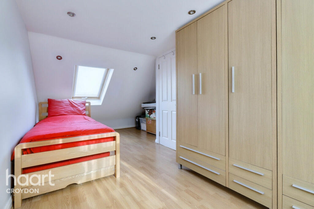 Additional image 18 of Thornton Avenue, Croydon