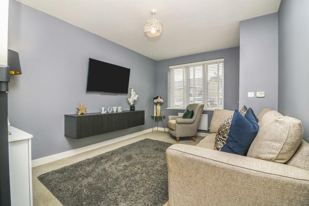 Additional image 3 of Orchard Way, Boreham