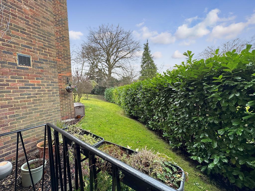 Additional image 7 of Beech Avenue, Sanderstead, Surrey, CR2 0NL