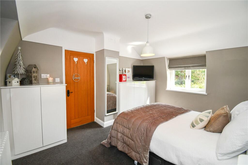 Additional image 23 of Neston Road, Thornton Hough, Wirral