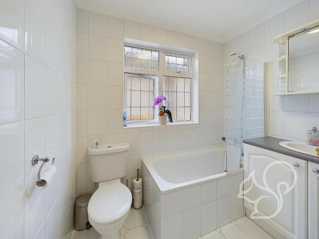 Additional image 21 of Hillside Road, Billericay