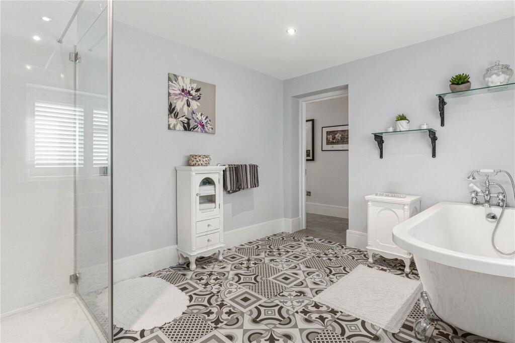 Additional image 20 of Cage End, Hatfield Broad Oak, Bishop's Stortford, Essex, CM22