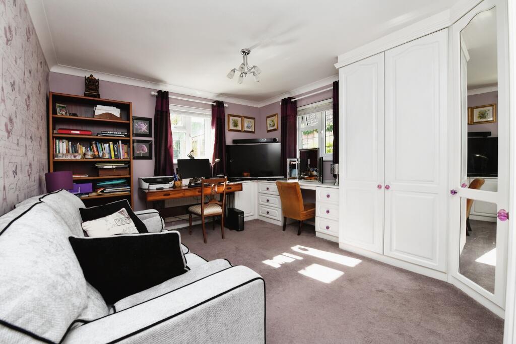 Additional image 11 of Salmonds Grove, Ingrave, Brentwood, CM13