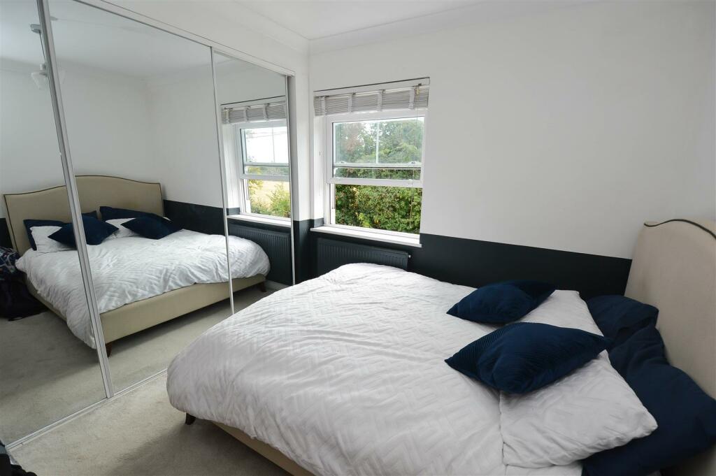 Additional image 9 of Coxtie Green Road, Pilgrims Hatch, Brentwood