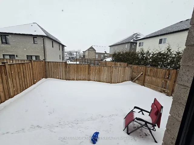 Additional image 12 of 629 Doonwoods Cres