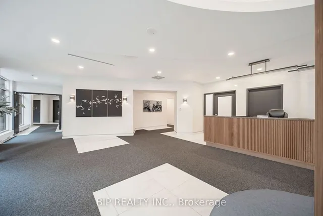 Additional image 6 of 600 Queens Quay Unit SPH16