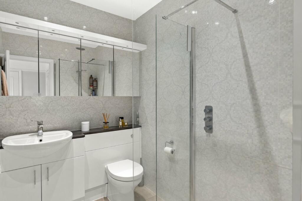 Additional image 16 of Wavell Avenue, Colchester, Essex, CO2