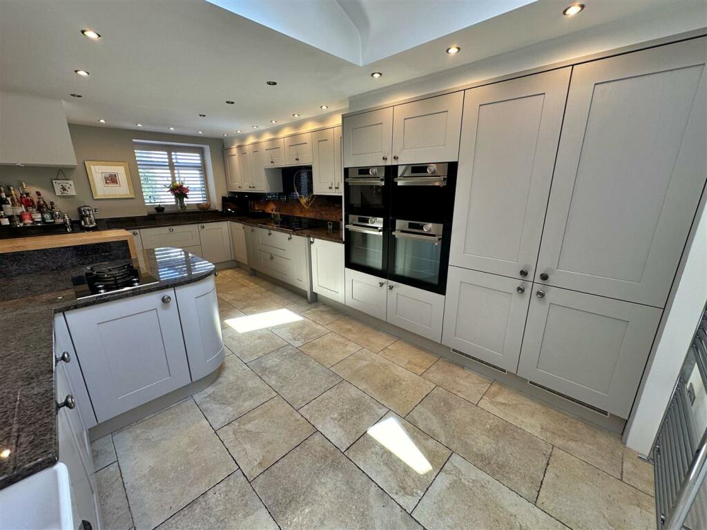 Additional image 2 of Ffordd Y Bont, Pontybodkin