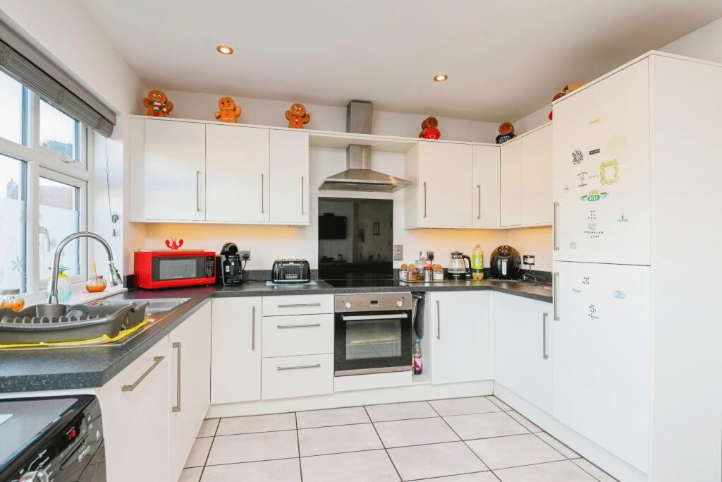 Additional image 5 of Station Road, Clacton-on-Sea, CO15