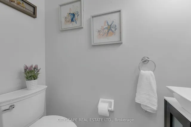 Additional image 16 of 33 Huntspoint Dr