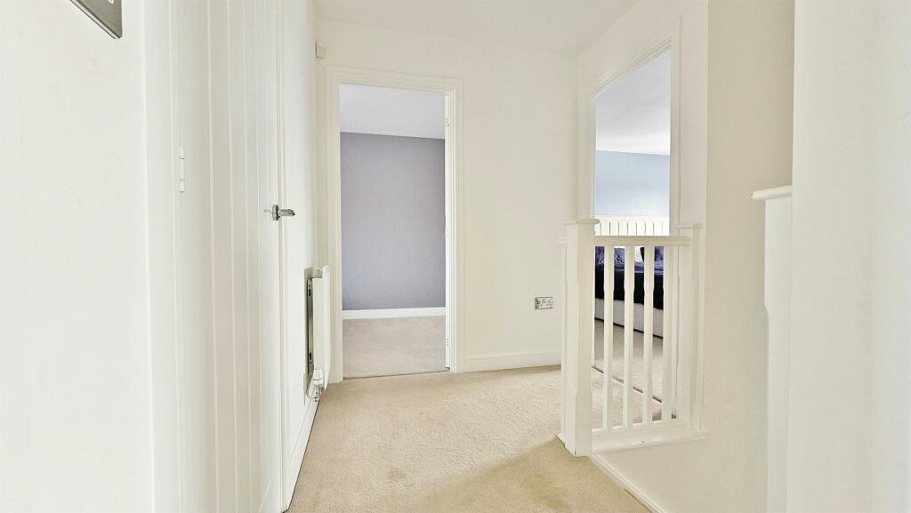 Additional image 20 of Skippers Way, Walton On The Naze