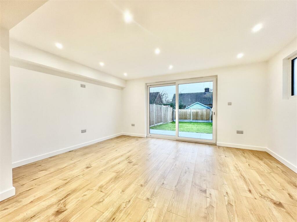 Additional image 5 of Home Mead, Writtle, Chelmsford