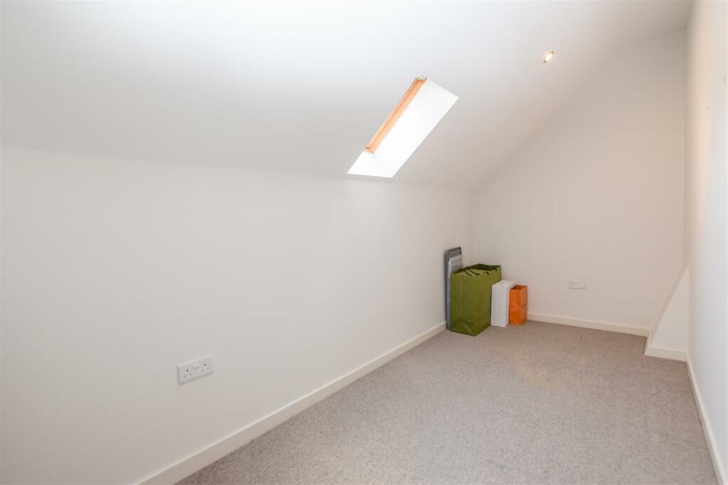 Additional image 26 of The Parade, Parkgate