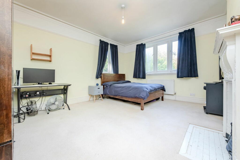 Additional image 27 of Queens Park Road, Caterham, CR3