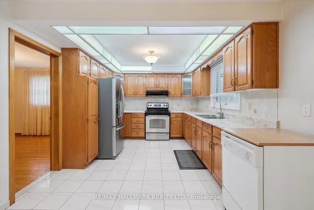 Additional image 9 of 10 Cleta Dr