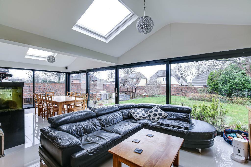 Additional image 4 of Arkwright Road, Sanderstead, Surrey, CR2 0LN