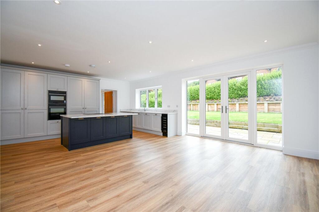 Additional image 4 of Burton Manor Gardens, The Village, Burton