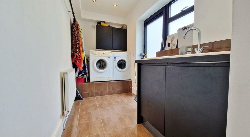 Additional image 15 of Frinton Road, Kirby Cross