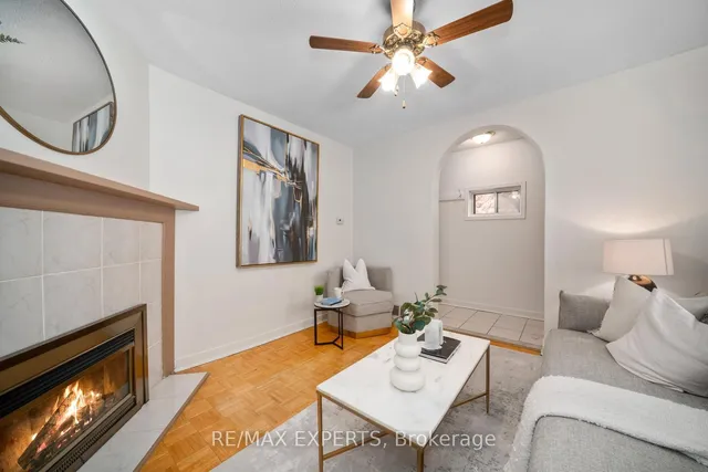 Additional image 7 of 54 Dennis Ave