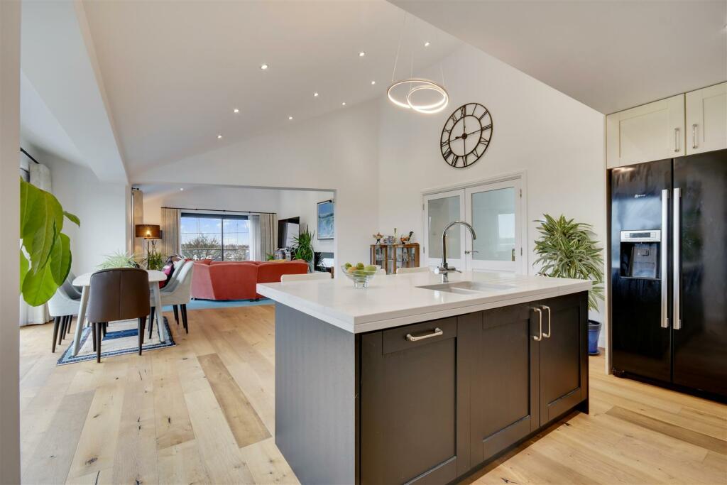 Additional image 29 of Sea View Parade, Mayland, Chelmsford