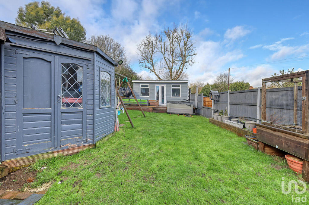 Additional image 18 of Langham Crescent, Billericay, CM12