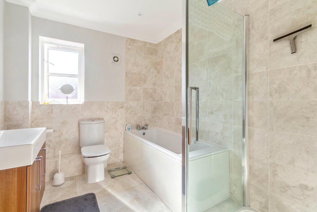 Additional image 28 of Salis Close, Tiptree