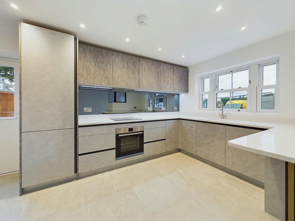 Additional image 6 of Hatfield Road, Witham, CM8