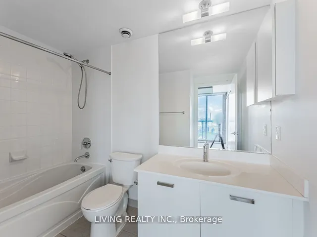 Additional image 18 of 832 Bay St Unit 2002