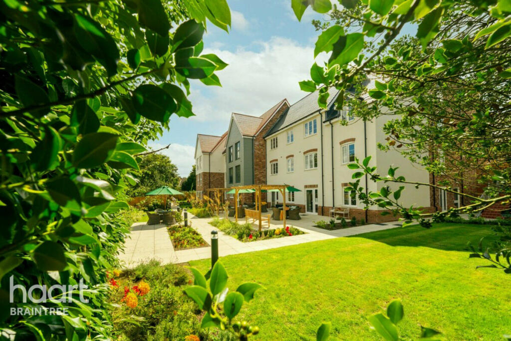 Additional image 2 of High Street, Dunmow