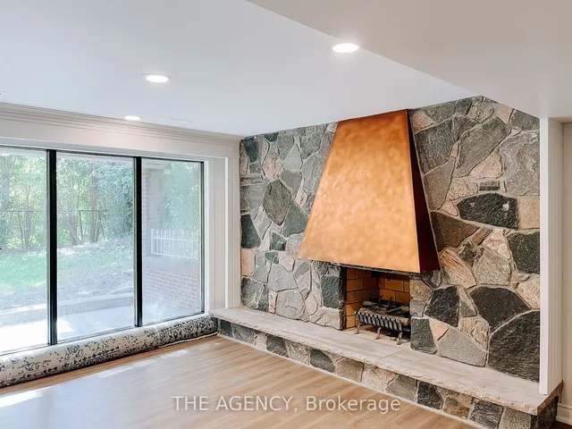 Additional image 32 of 7 Shady Oaks Cres