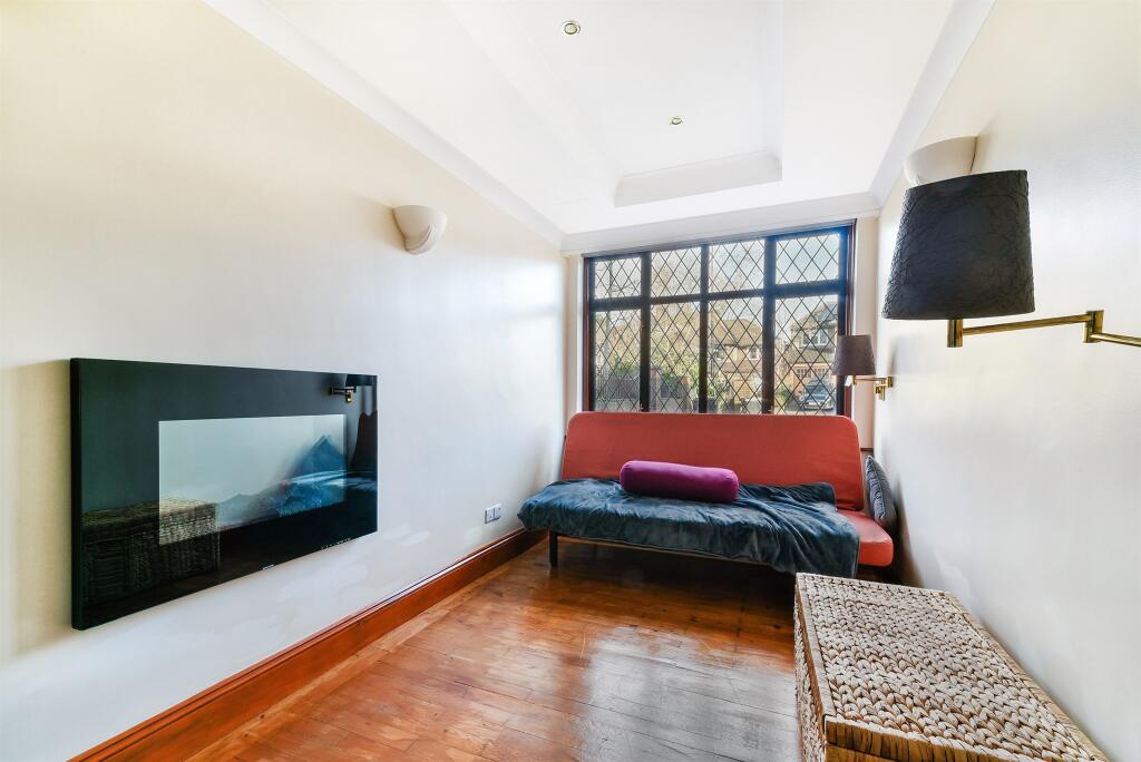 Additional image 12 of Farley Road, South Croydon