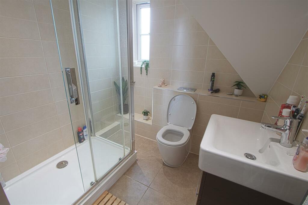 Additional image 14 of Station Road, Billericay