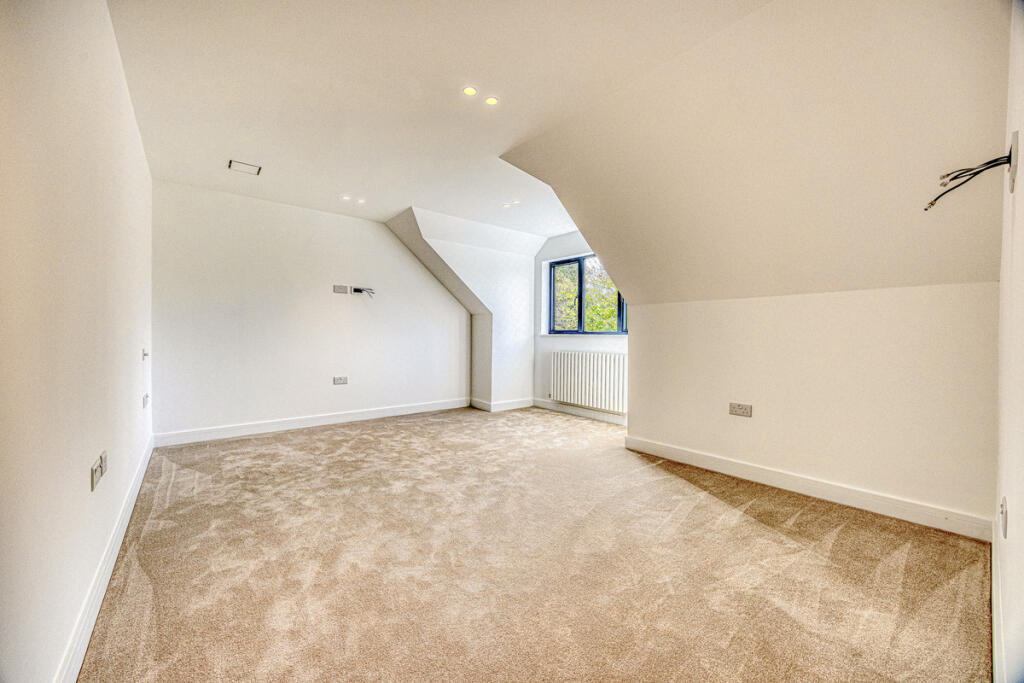 Additional image 27 of Broomhills Chase, Billericay, CM12
