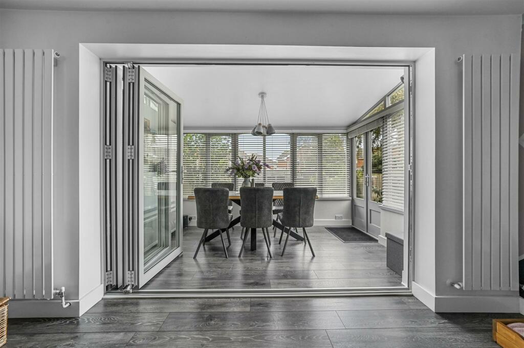 Additional image 7 of Lydgate Close, Lawford, Manningtree