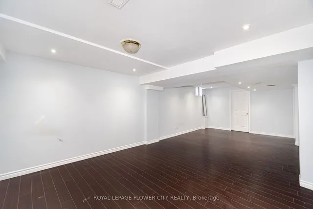 Additional image 34 of 112 Merganser Cres