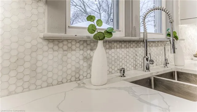 Additional image 16 of 80 Pandora Ave