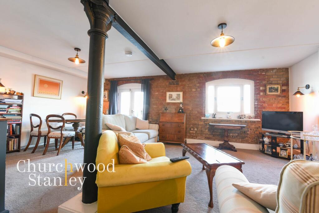 Additional image 6 of High Street, Mistley, CO11