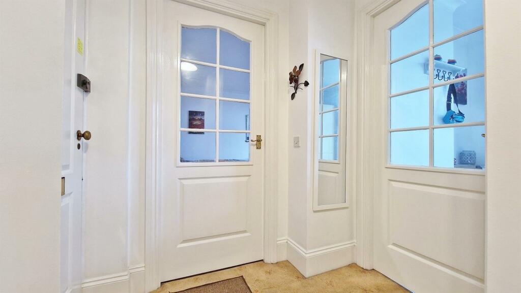 Additional image 6 of The Grand, The Esplanade, Frinton-on-Sea