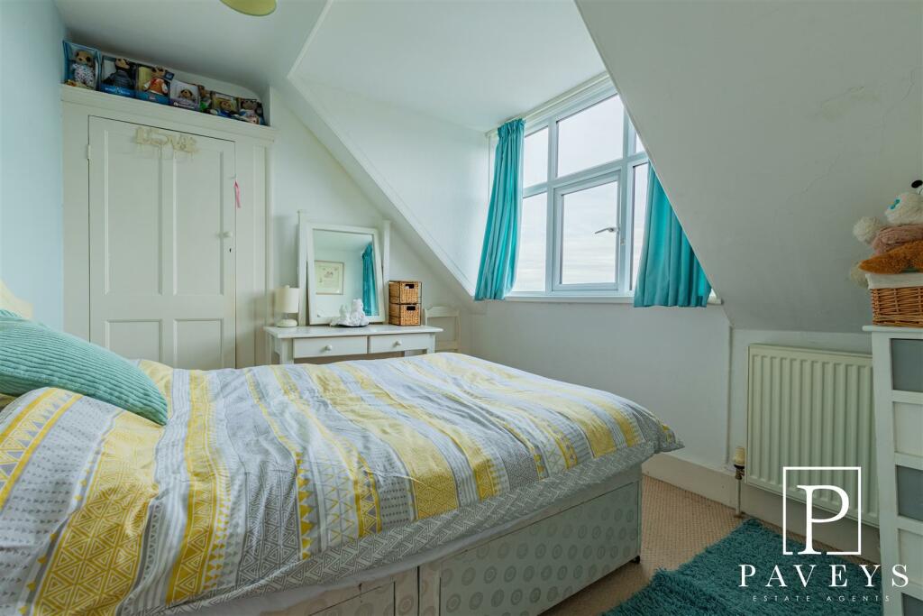 Additional image 19 of Hadleigh Road, Frinton-On-Sea