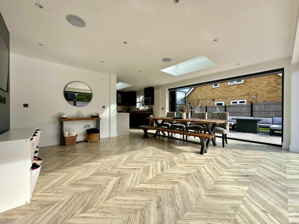 Additional image 3 of Wiggins Lane, Billericay, CM12