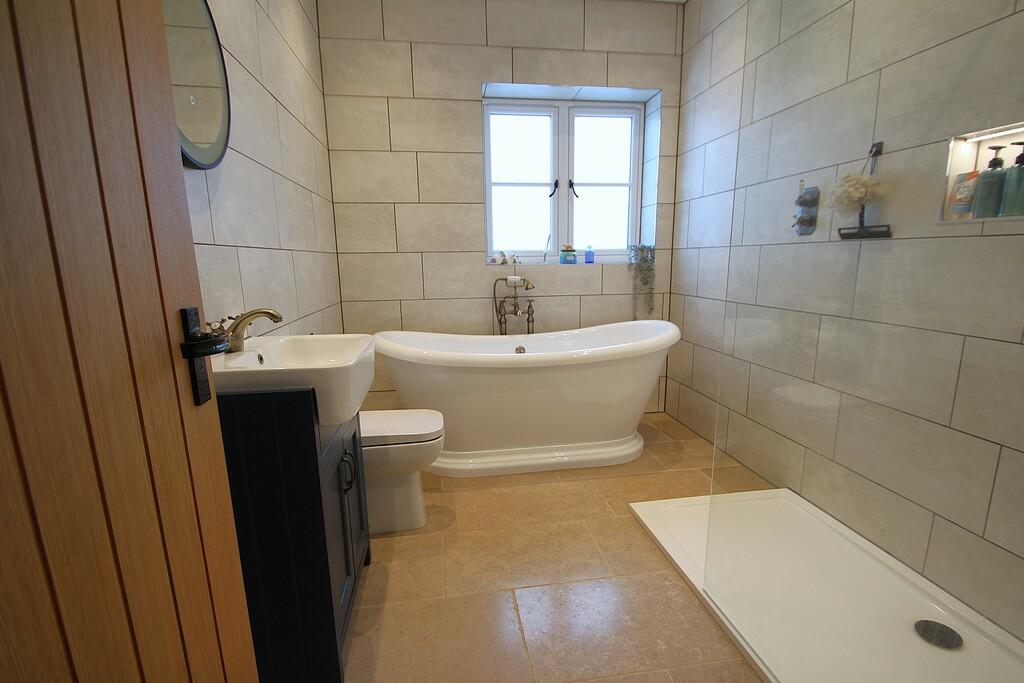 Additional image 10 of Layer Breton Hill, Layer Breton