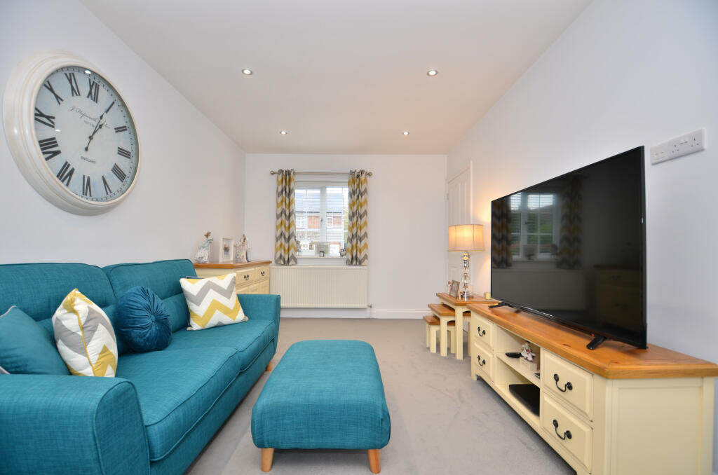 Additional image 6 of Manningtree, CO11