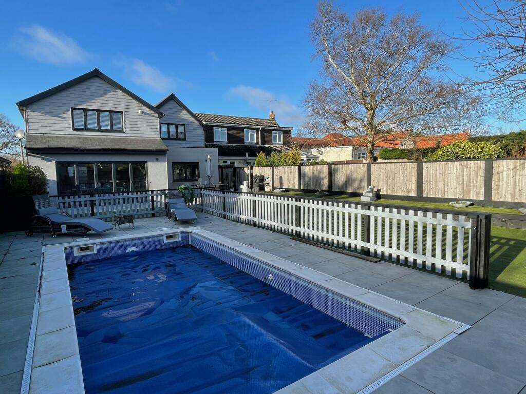 Additional image 2 of Oakview, Mill Lane, Hook End, Brentwood, Essex CM15 0PP