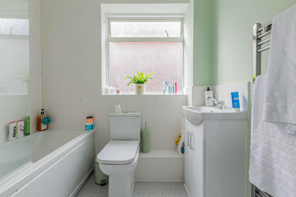 Additional image 16 of Silverthorne Close, Colchester, CO2