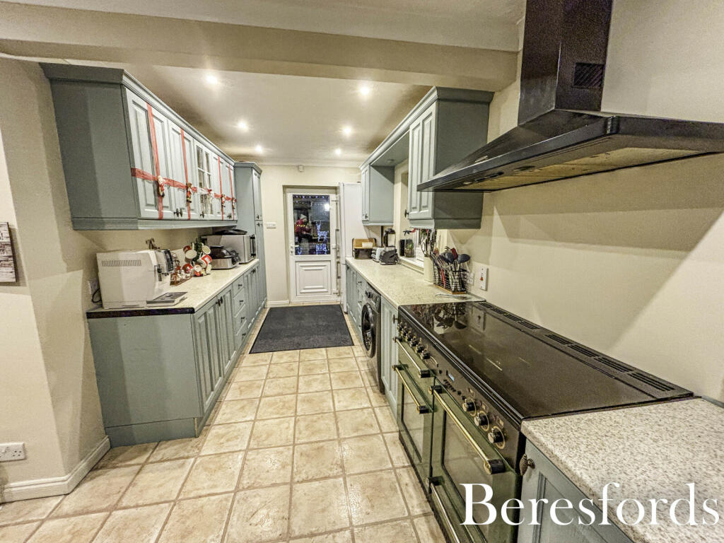 Additional image 6 of Honeypot Lane, Brentwood, CM14