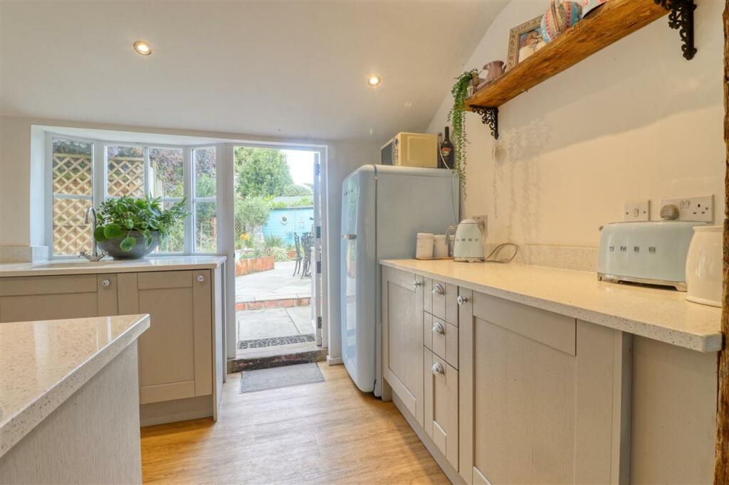 Additional image 7 of Hurst Green, Brightlingsea