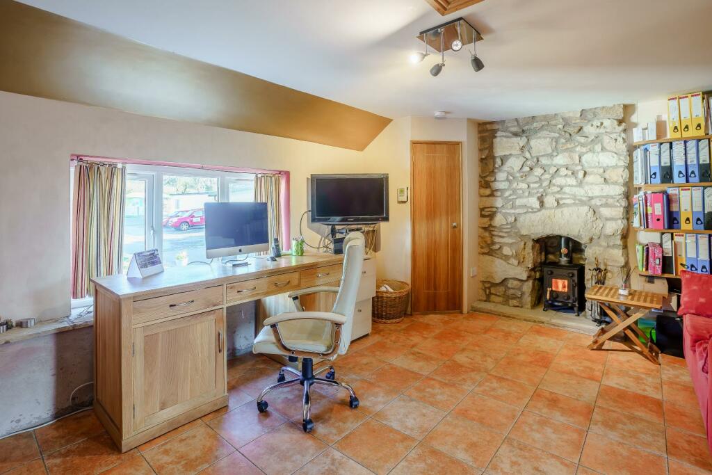 Additional image 11 of Glan Llyn Farmhouse, Pant Du Road, Mold, CH7 4DD