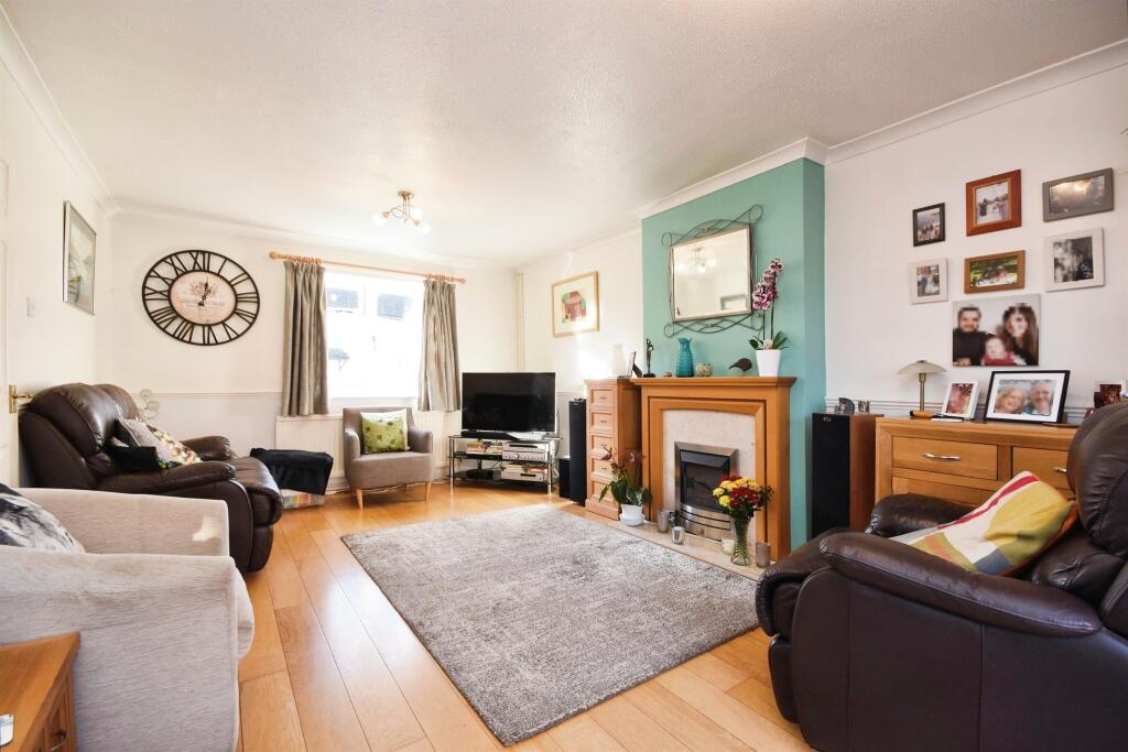 Additional image 4 of Menish Way, Chelmsford